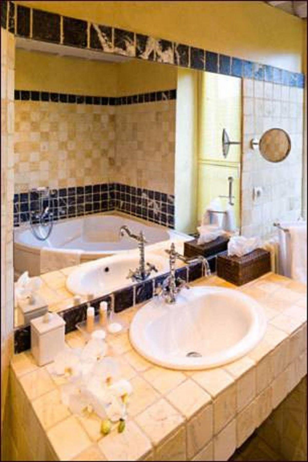 Auberge A La Bonne Idee Otel Saint-Jean-aux-Bois  Dış mekan fotoğraf